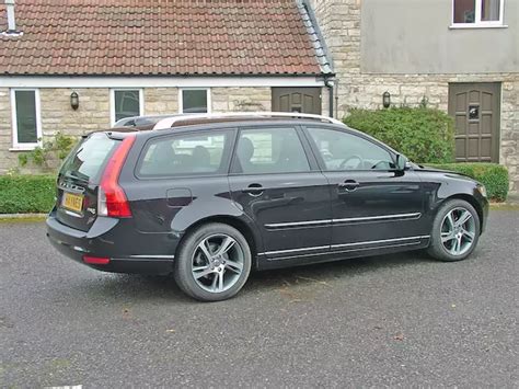 volvo v50 estate problems